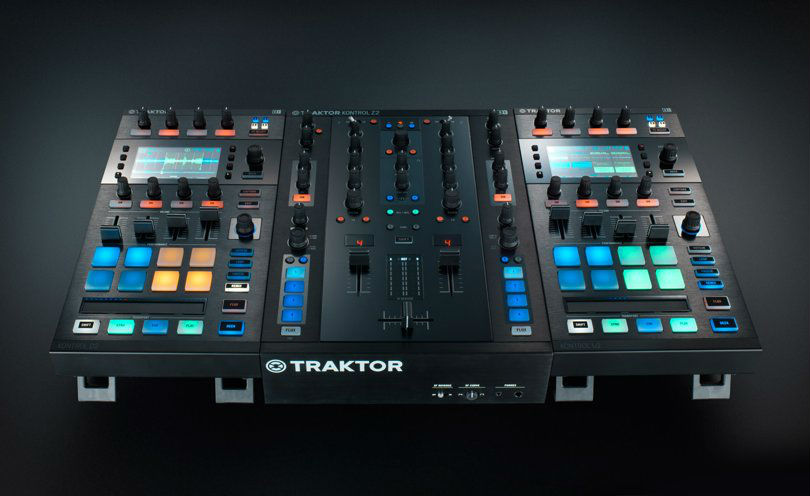 img-ce-gallery-traktor_kontrol_d2_01_intro_gallery_2-7f41d60eb979db0ab9cfea1ea61fe2cb-d