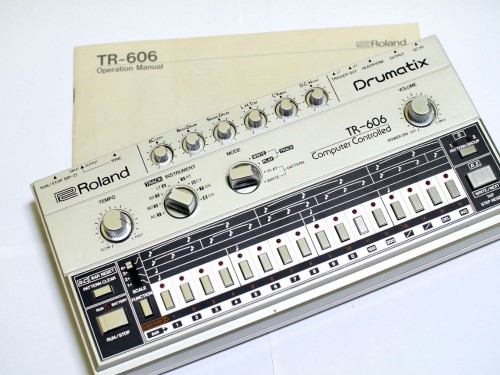 Roland TR606 1