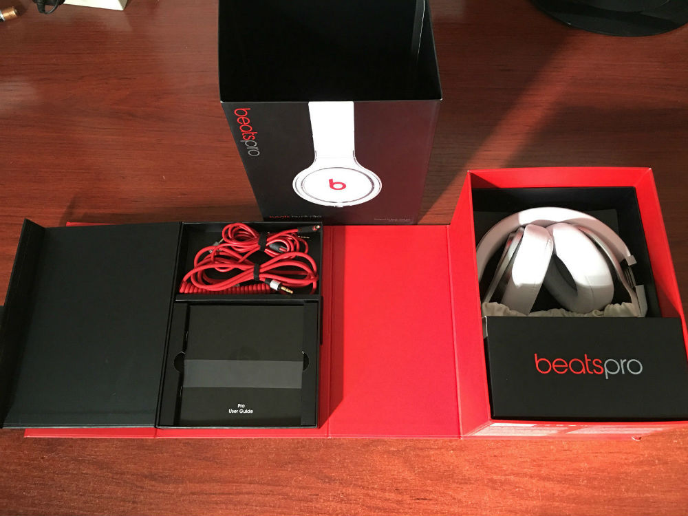 AURICULARES BEATS PRO BLANCOS IMPOLUTOS